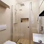 Pieninski Potok W Centrum Szczawnicy Шавница