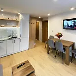 Pieninski Potok W Centrum Szczawnicy * Шавница