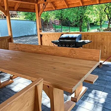 Pieninski Potok W Centrum Szczawnicy *